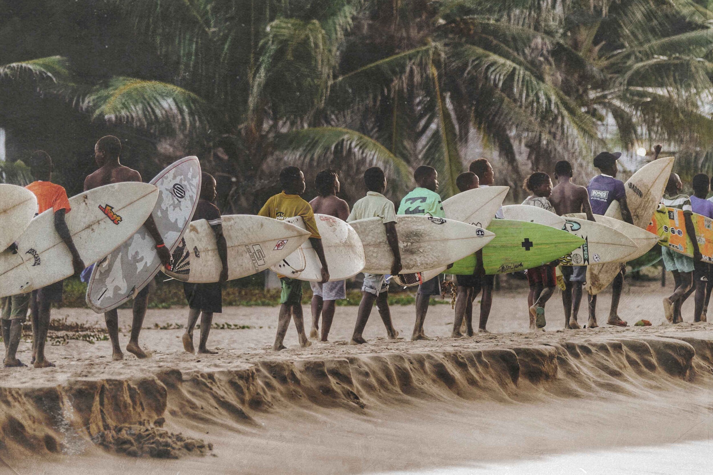 SNSC-Mozambique-beachwalk1